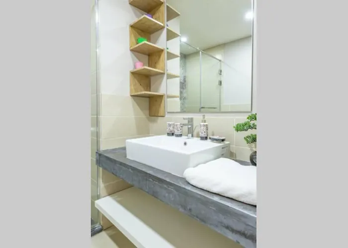 Apartman Marina Mosaique 1 Bedroom With Pool View Gurdaka