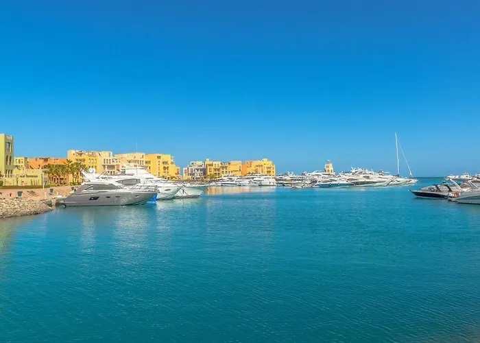 Apartman Marina Mosaique 1 Bedroom With Pool View Gurdaka