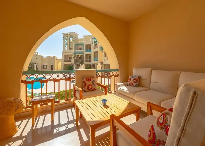 Marina Mosaique 1 Bedroom With Pool View Apartman *