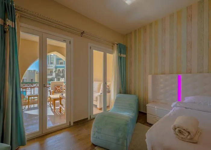 Apartman Marina Mosaique 1 Bedroom With Pool View